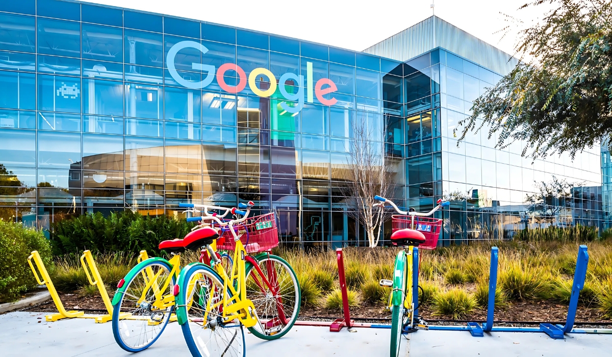 Google Launches New Photo Editor with Improved Interface, AI Features